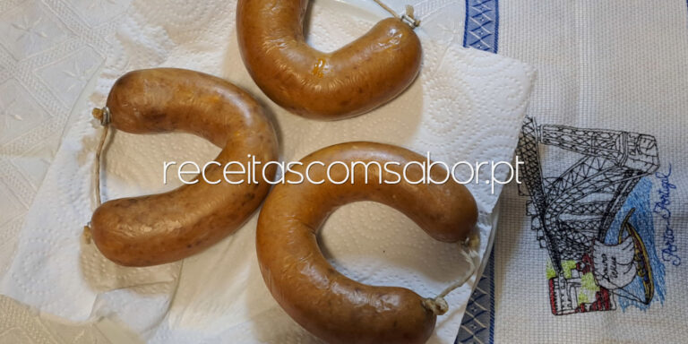 alheira-com-batata-frita-grelos-e-ovo-estrelado-pic1